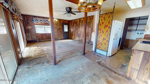 111 Drumm Street, Moyock, NC 27958