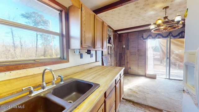 111 Drumm Street, Moyock, NC 27958