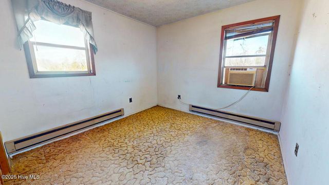 111 Drumm Street, Moyock, NC 27958