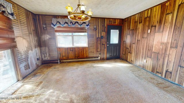 111 Drumm Street, Moyock, NC 27958