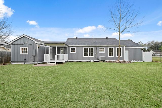 904 Stubbs Street, La Marque, TX 77568