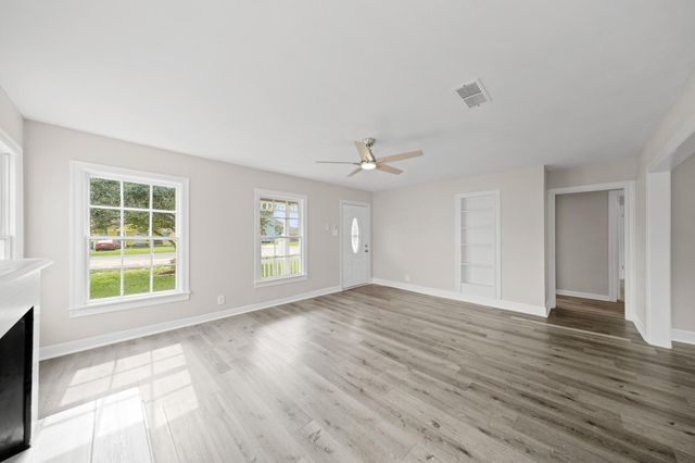 904 Stubbs Street, La Marque, TX 77568