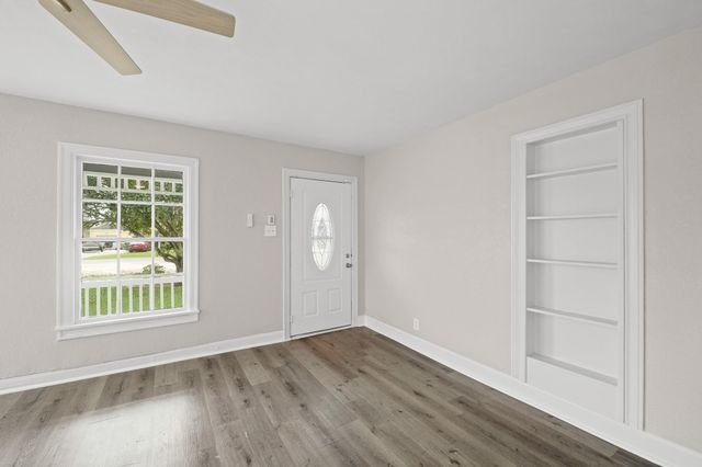 904 Stubbs Street, La Marque, TX 77568