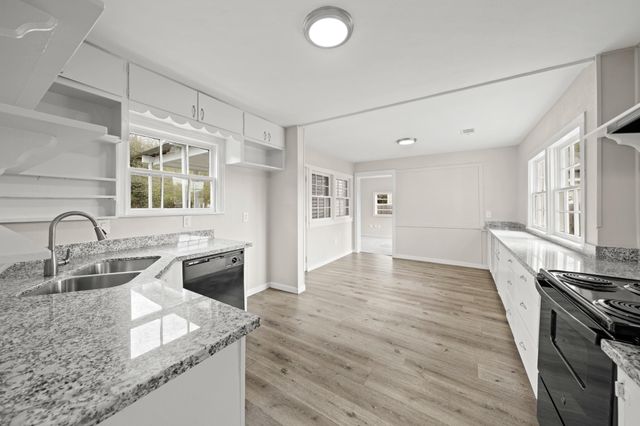 904 Stubbs Street, La Marque, TX 77568