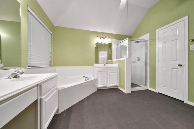 21744 York Timbers Drive, Kingwood, TX 77339