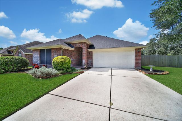 21744 York Timbers Drive, Kingwood, TX 77339