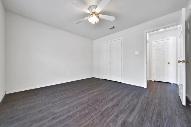 21744 York Timbers Drive, Kingwood, TX 77339