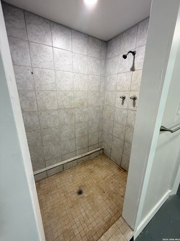 10707 Claymore, San Antonio, TX 78224