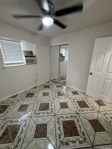 10707 Claymore, San Antonio, TX 78224