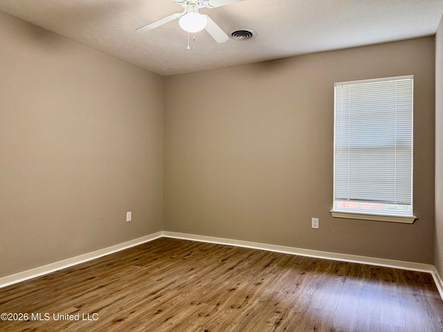 604 E Biscayne Cove, Clinton, MS 39056