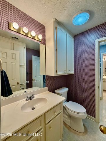 604 E Biscayne Cove, Clinton, MS 39056
