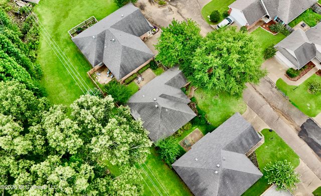 604 E Biscayne Cove, Clinton, MS 39056