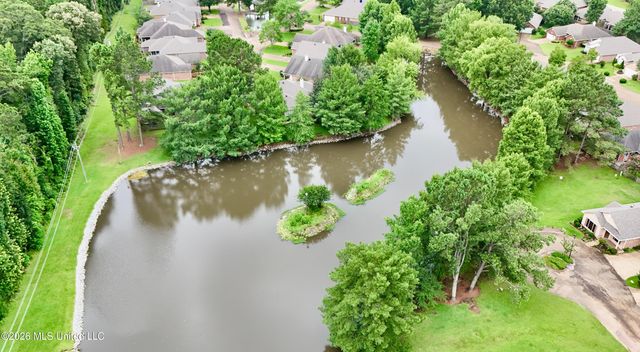 604 E Biscayne Cove, Clinton, MS 39056