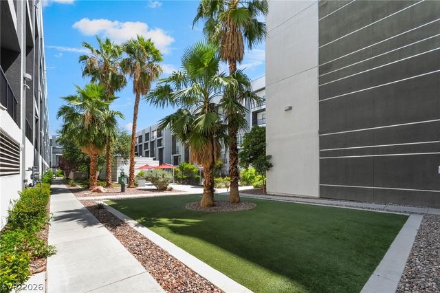 2775 West Pebble Road 505, Las Vegas, NV 89123