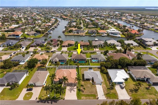 2737 SW 25th ST, Cape Coral, FL 33914