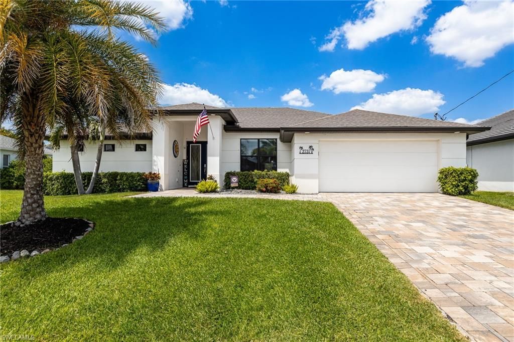 2737 SW 25th ST, Cape Coral, FL 33914