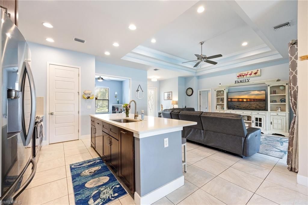 Image 13 of property listing at 2737 SW 25th ST, Cape Coral, FL 33914