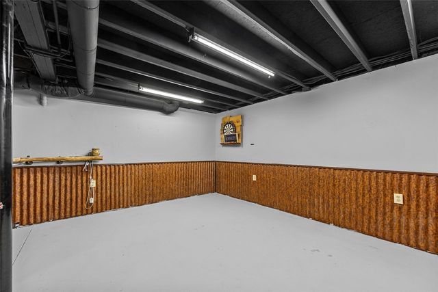 109 Marion Court, Hiawatha, IA 52233