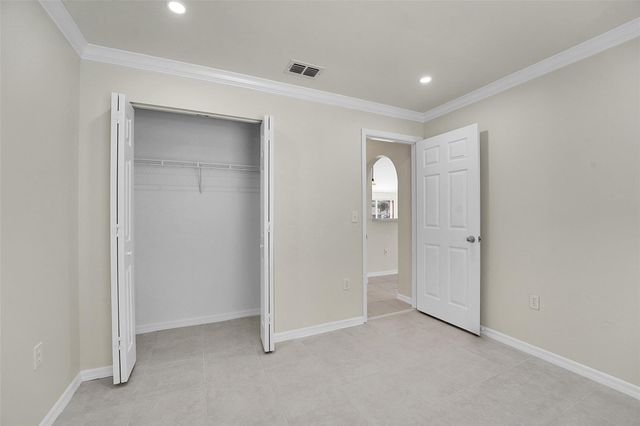 1598 SW Curry St, Port St Lucie, FL 34983