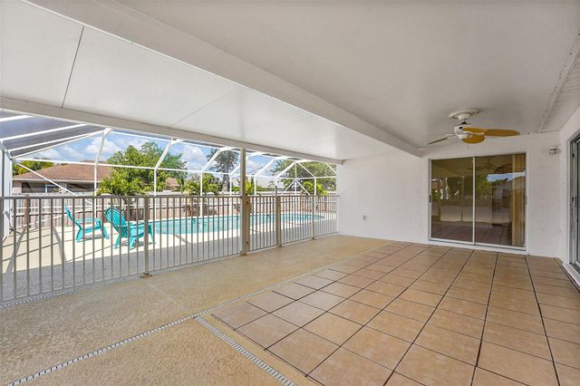 1598 SW Curry St, Port St Lucie, FL 34983