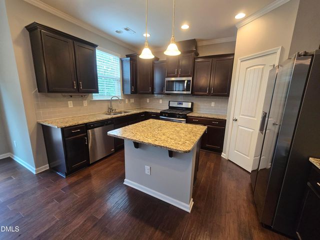 3917 Valley Side Court, Cary, NC 27519