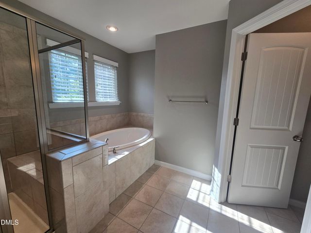 3917 Valley Side Court, Cary, NC 27519