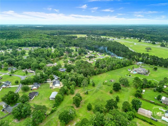 302 Road Atlanta, Bloomingdale, GA 31302