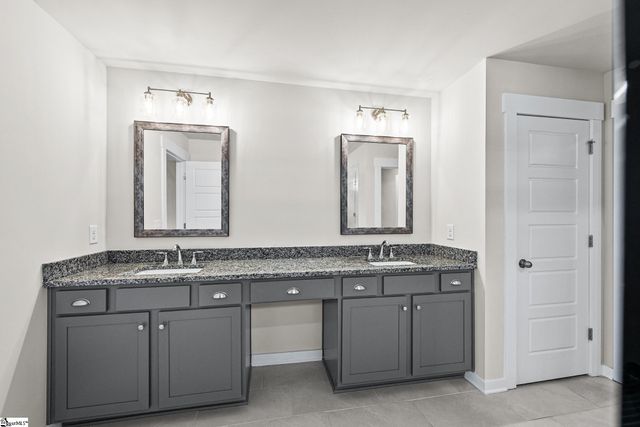 329 Alyssa Landing Drive, Fountain Inn, SC 29644