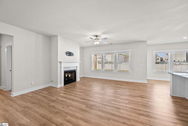 329 Alyssa Landing Drive, Fountain Inn, SC 29644