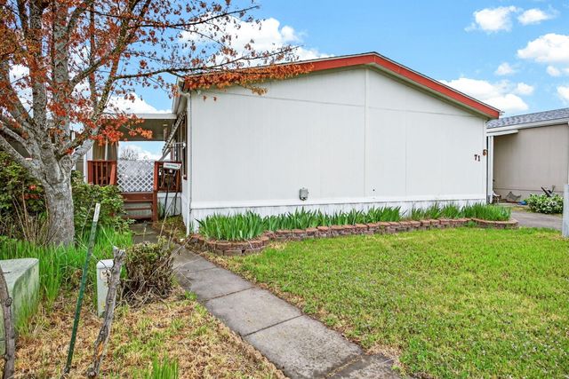 6850 Downing Road SPC 71, Central Point, OR 97502