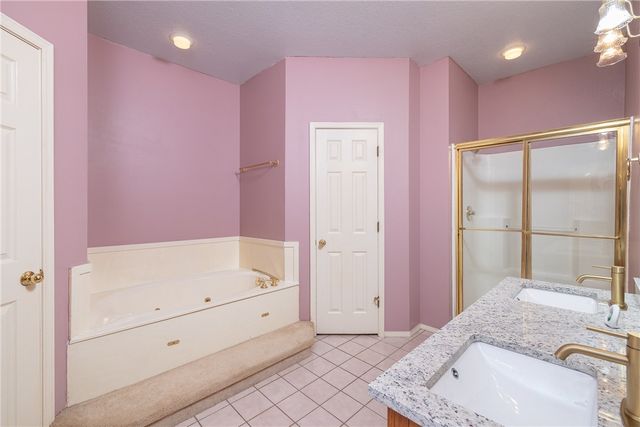 1781 N Misty Lane, Fayetteville, AR 72701