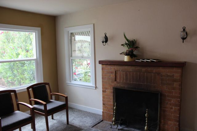 405 W Beverly Pl, Tracy, CA 95376