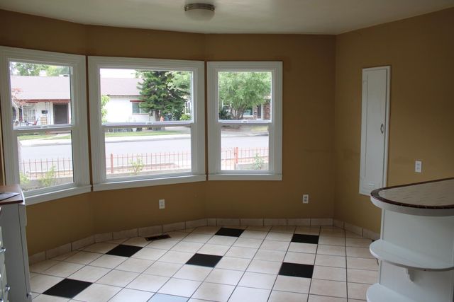 405 W Beverly Pl, Tracy, CA 95376
