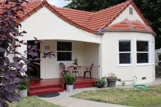 405 W Beverly Pl, Tracy, CA 95376