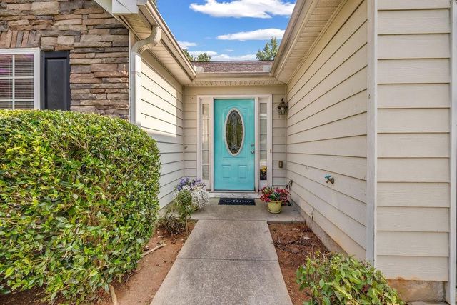 420 Stone Ridge Way, Covington, GA 30016
