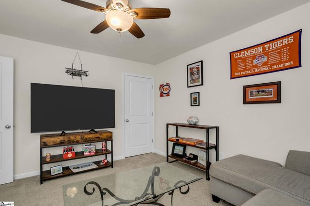 109 Slateford Circle, Piedmont, SC 29673