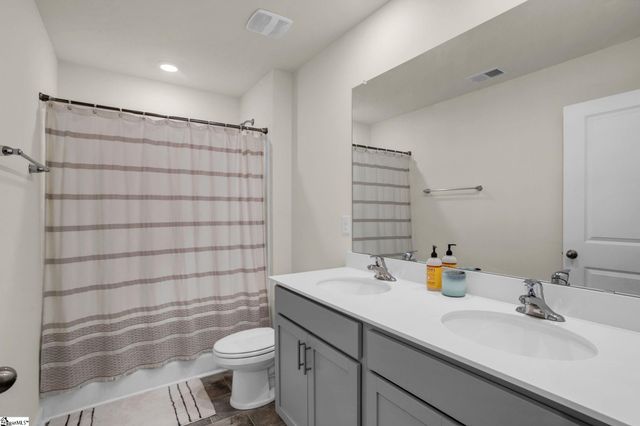 109 Slateford Circle, Piedmont, SC 29673