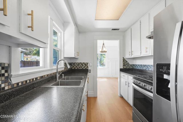 1657 Navarro Avenue, Pasadena, CA 91103