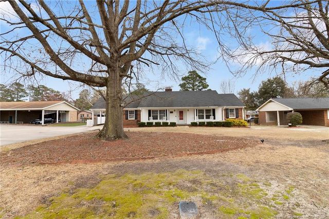 3601 Golfview Road, Hope Mills, NC 28348