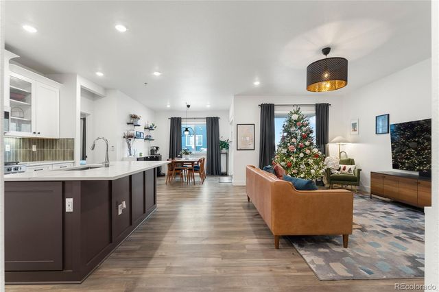 483 White Sand Trail, Castle Rock, CO 80104