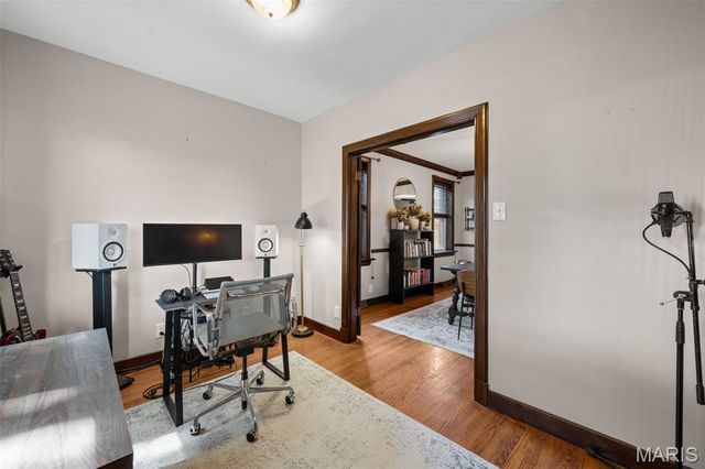 4322 Holly Hills Boulevard, St Louis, MO 63116