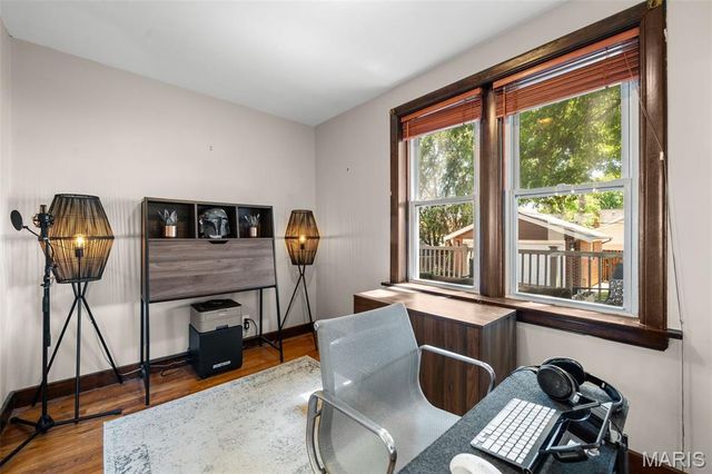 4322 Holly Hills Boulevard, St Louis, MO 63116