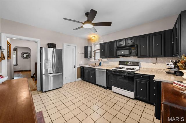 4322 Holly Hills Boulevard, St Louis, MO 63116