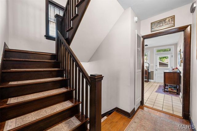 4322 Holly Hills Boulevard, St Louis, MO 63116