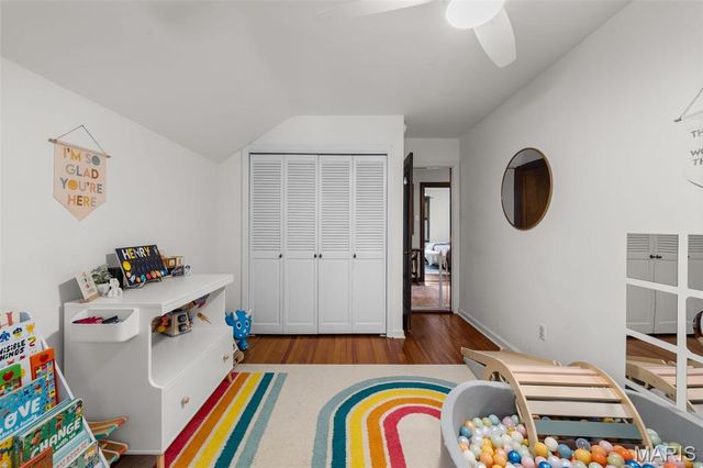 4322 Holly Hills Boulevard, St Louis, MO 63116