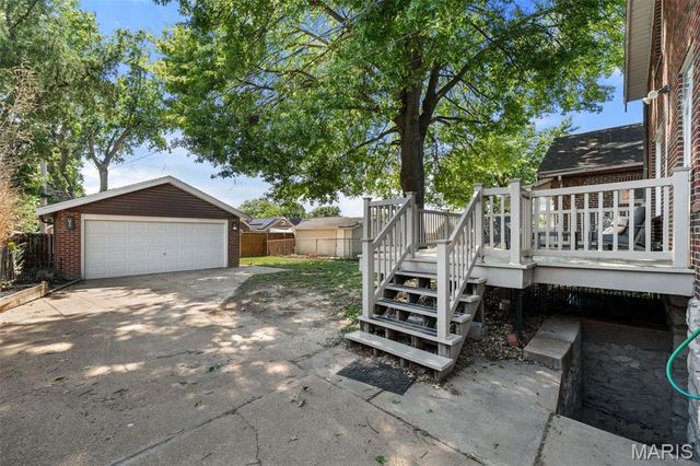 4322 Holly Hills Boulevard, St Louis, MO 63116