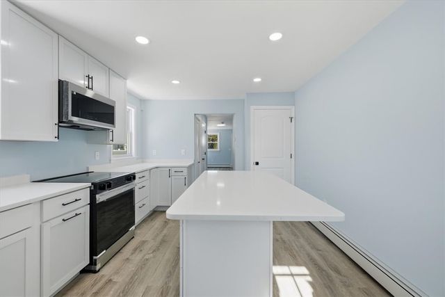 66 Glover Street, Providence, RI 02908