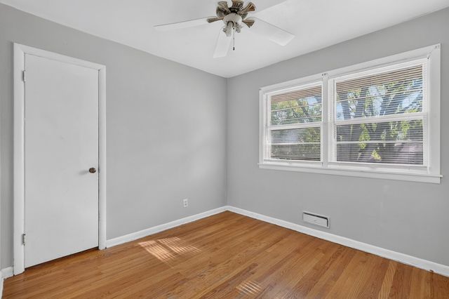 3804 Seward Avenue, Rockford, IL 61108