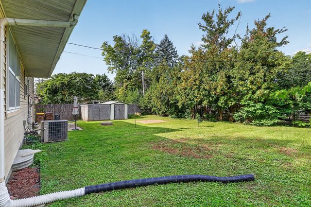 3804 Seward Avenue, Rockford, IL 61108