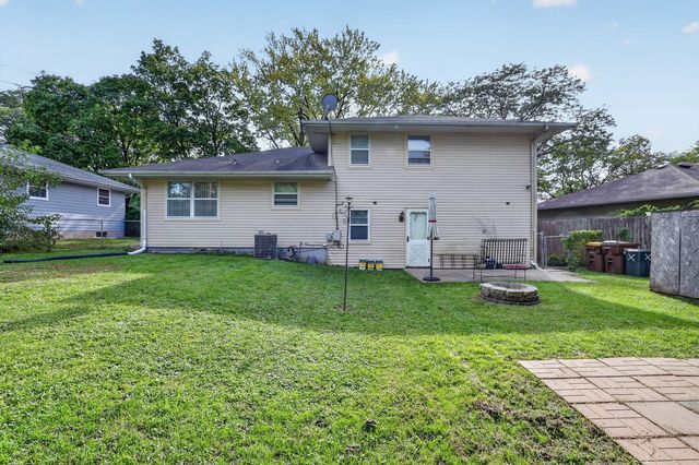 3804 Seward Avenue, Rockford, IL 61108